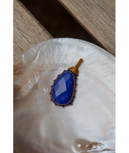 Pendentif "talisman"en...