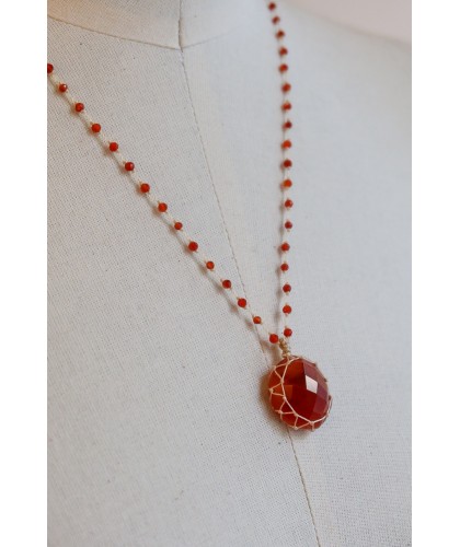 Collier "talisman" court en...