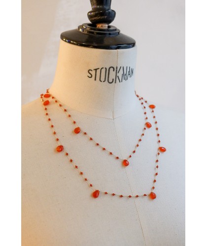 Sautoir "gouttes" en cornaline